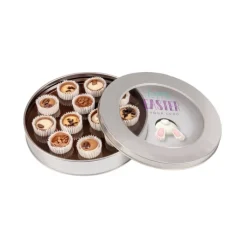 Gift Campaign Assortimento di cioccolatini della Noble in scatola personalizzabile></noscript> Cioccolatini