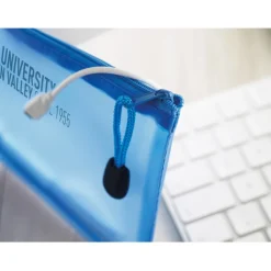 Gift Campaign Astuccio pubblicitario in PVC trasparente azzurro ClearView><noscript><img width=