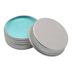 Gift Campaign Balsamo labbra con custodia in alluminio e protezione SPF 15></noscript> Burrocacao