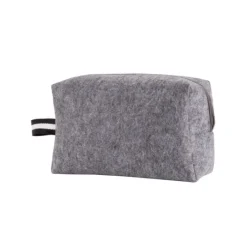 Gift Campaign Beauty case in feltro rPET da 360 g/m² con manico laterale bicolore></noscript> Beauty Case Personalizzati