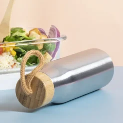 Gift Campaign Borracce acciaio inox personalizzate tappo in bambù 600ml Stylish></noscript> Borracce Di Metallo