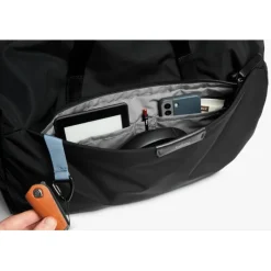 Gift Campaign Borsa da viaggio spaziosa con tasca ad accesso rapido 45L Bellroy></noscript> Borse Da Viaggio