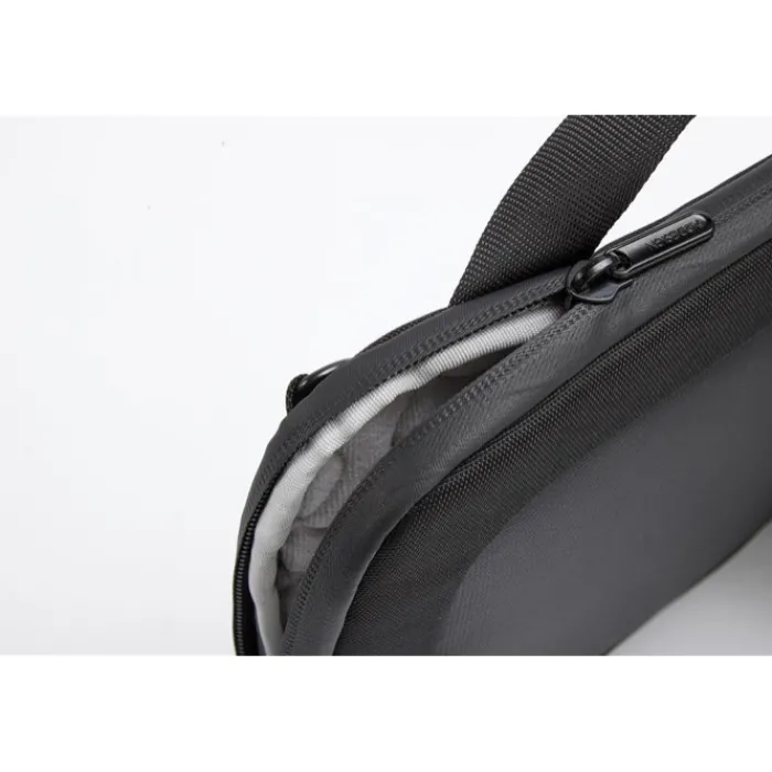 Gift Campaign Borsa in RPET per pc portatile da 16'' con finitura idrorepellente> Gadget Per L'Ufficio|Borse Porta Pc