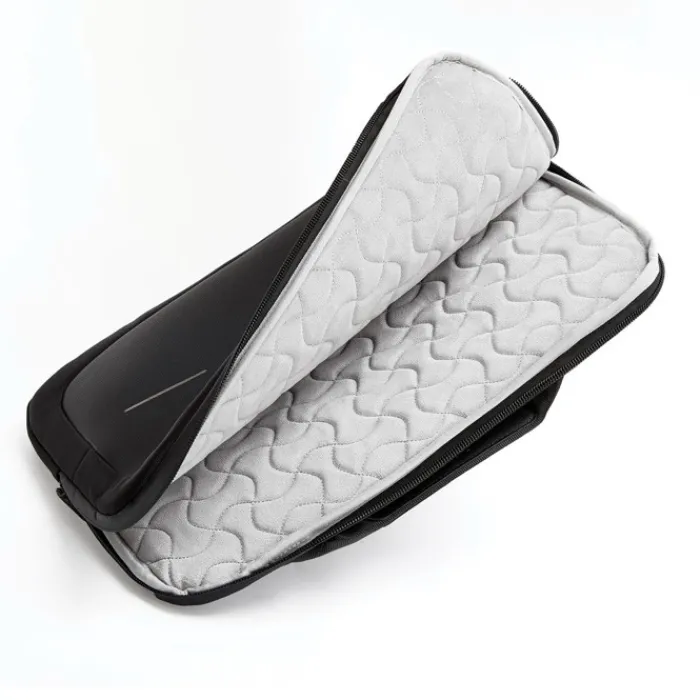 Gift Campaign Borsa in RPET per pc portatile da 16'' con finitura idrorepellente> Gadget Per L'Ufficio|Borse Porta Pc