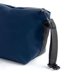 Gift Campaign Borsa termica in similpelle con nastro sulla zip da 13L></noscript> Borse Termiche