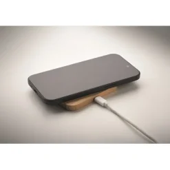 Gift Campaign Caricatore wireless 15W in scatola di bambù con cavetto e 5 connettori><noscript><img width=