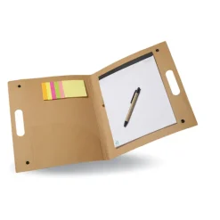 Gift Campaign Cartellina portablocco con logo fogli righe penna blu adesivi EcoStyle></noscript> Portadocumenti Personalizzati
