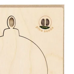 Gift Campaign Cartolina natalizia con decorazione a forma di pallina e semi di pino><noscript><img width=