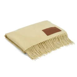Gift Campaign Coperta molto soffice con patch personalizzabile in rPET da 180 g/m2></noscript> Coperte