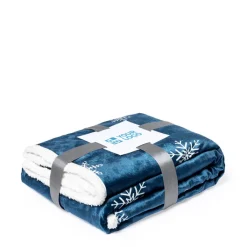 Gift Campaign Coperta natalizia in coral fleece e sherpa da 380 g/m2 SnowFlake></noscript> Gadget Natalizi