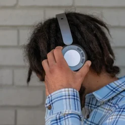 Gift Campaign Cuffie wireless over-ear con bassi intensi e morbidi cuscinetti></noscript> Cuffie Personalizzate