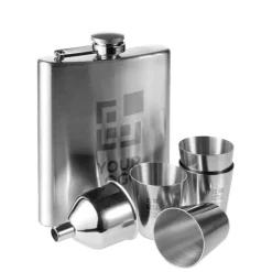 Gift Campaign Fiaschetta da 220 ml con 4 bicchierini da shot da 30 ml ed imbuto></noscript> Altri Utensili Da Cucina