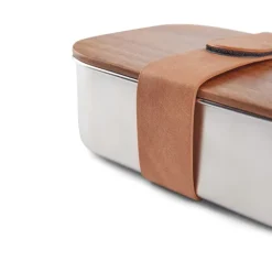 Gift Campaign Lunch box in acciaio inox riciclato con coperchio in legno e cinturino></noscript> Porta Pranzo