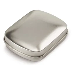 Gift Campaign Mentine in scatolina di metallo disponibile in 8 differenti colori 23g></noscript> Mentine E Gomme Da Masticare