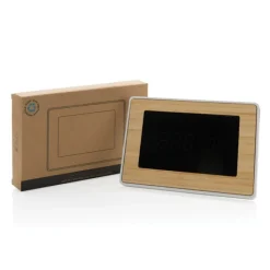 Gift Campaign Orologio da tavolo rettangolare in ABS e bambù ForestChrono LED></noscript> Gadget Ecologici|Altri Gadget Pubblicitari