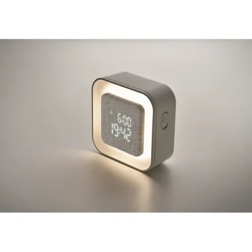 Gift Campaign Orologio sveglia quadrati in ABS e rPET con luce ambientale regolabile> Altri Gadget Pubblicitari