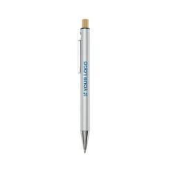 Gift Campaign Penna in alluminio riciclato con pulsante di bambù e inchiostro blu></noscript> Penne Ecologiche|Penne In Metallo