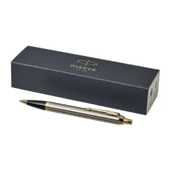 Gift Campaign Penna personalizzata con dettagli in oro inchiostro blu Parker IM Gold></noscript> Penne In Metallo