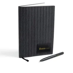 Gift Campaign Portablocco in similpelle con penna in metallo A5 fogli lisci></noscript> Quaderni A5