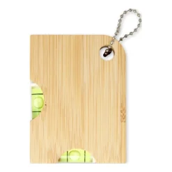 Gift Campaign Portachiavi apribottiglie in bambù FSC con livella a bolla d'aria></noscript> Portachiavi Apribottiglie