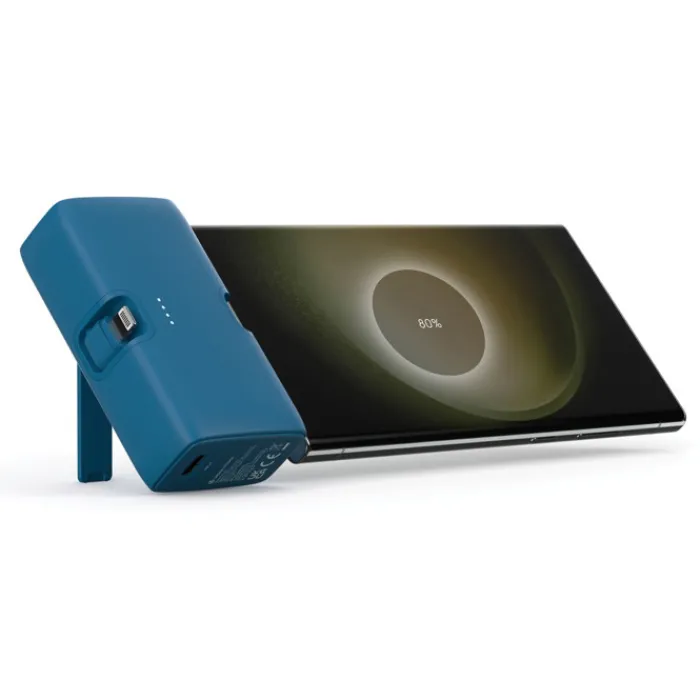 Gift Campaign Power bank in plastica riciclata con indicatore di carica e 20W> Power Bank Personalizzati