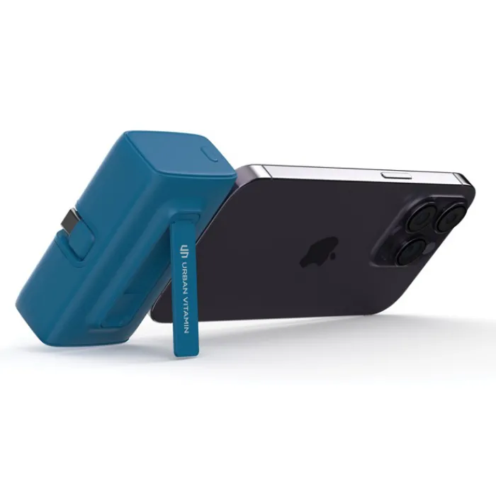 Gift Campaign Power bank in plastica riciclata con indicatore di carica e 20W> Power Bank Personalizzati