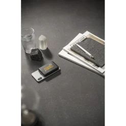 Gift Campaign Powerbank magnetico in rABS da 5.000mAh con caricatore wireless da 15W></noscript> Power Bank Personalizzati