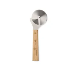 Gift Campaign Rotella tagliapizza in acciaio inox con manico in legno><noscript><img width=