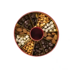 Gift Campaign Scatola con 5 tipi di dragée di cioccolato con frutta secca e candita></noscript> Cioccolatini