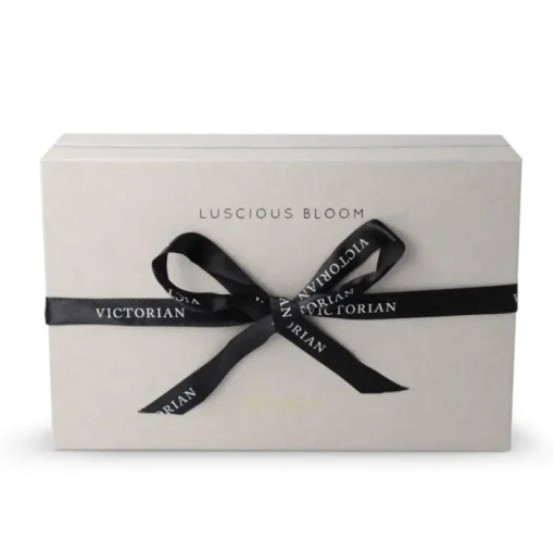 Gift Campaign Scatola regalo con candela e diffusore con aroma floreale Victorian> Candele