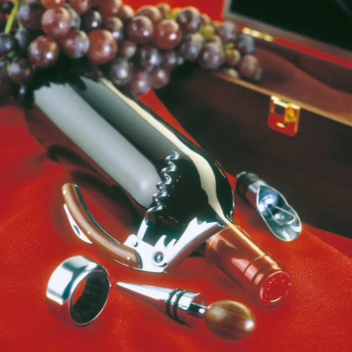Gift Campaign Set da vino personalizzati con cofanetto di e 4 accessori Classic> Gadget Per Vino