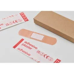 Gift Campaign Set di 15 cerotti in scatola personalizzabile di carta riciclata></noscript> Bicchieri Take Away