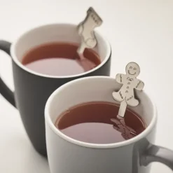 Gift Campaign Set di 4 cucchiaini in acciaio inox con decorazione natalizia></noscript> Gadget Natalizi