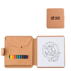 Gift Campaign Set per bambini con 12 disegni da colorare e 12 matite colorate></noscript> Matite Colorate