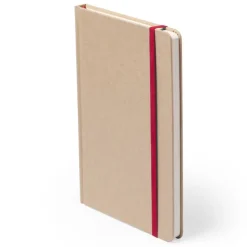 Gift Campaign Taccuino A5 in cartone riciclato con elastico colorata e pagine neutre></noscript> Taccuini Ecologici|Quaderni A5