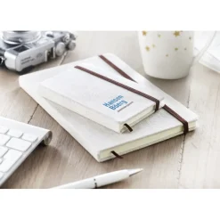 Gift Campaign Taccuino con logo A5 con elastico copertina canvas pagine righe Canvas></noscript> Quaderni A5