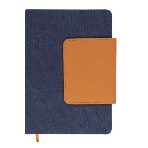 Gift Campaign Taccuino con patta in PU riciclato e portatessere A5 fogli a righe> Quaderni A5
