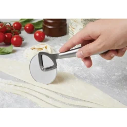 Gift Campaign Tagliapizza promozionale in acciaio inox di alta qualità Boska></noscript> Altri Utensili Da Cucina