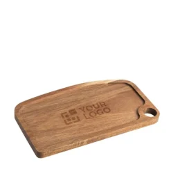 Gift Campaign Tagliere in legno di acacia FSC™ con bordo e foro per appenderlo></noscript> Taglieri