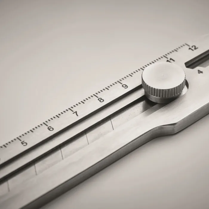 Gift Campaign Taglierino multiuso in acciaio inox con 8 lame in acciaio al carbonio> Altri Attrezzi