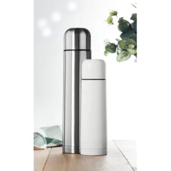 Gift Campaign Thermos da viaggio classico per caffè personalizzato con logo 900ml Extra></noscript> Thermos Personalizzati