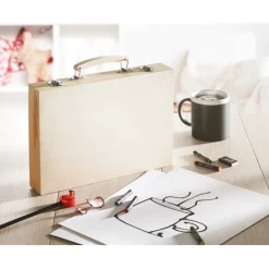 Gift Campaign Valigetta di con 66 accessori per colorare e pitturare Happy Kid></noscript> Regali Per Bambini|Matite Colorate