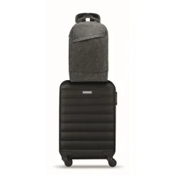 Gift Campaign Zaino in feltro RPET con fascia per trolley e tasca per pc da 13''></noscript> Zaini Porta Pc|Zaini Da Viaggio