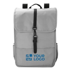 Gift Campaign Zaino in poliestere 300 D rPET con due tasche laterali, patta e fibbia></noscript> Zaini Da Viaggio