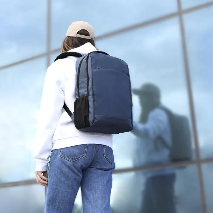 Gift Campaign Zaino porta PC in PU con fascia per trolley 15''> Zaini Porta Pc